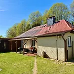 Nyaraló Haus Direkt Am See, 50m Zum Strand, Mit Garten & Kamin *
