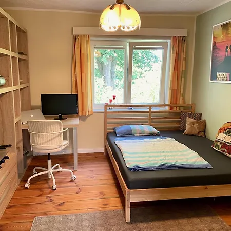 Haus Direkt Am See, 50m Zum Strand, Mit Garten & Kamin