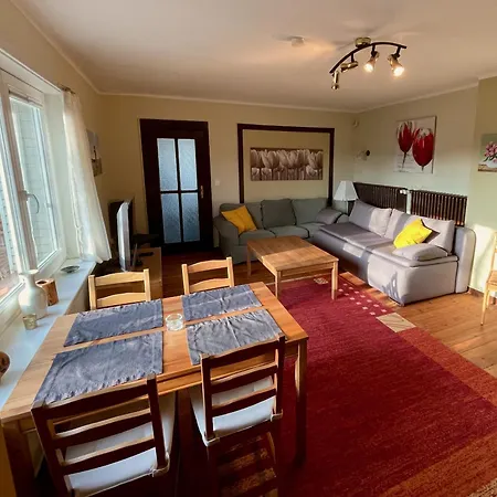 Casa de Férias Haus Direkt Am See, 50m Zum Strand, Mit Garten & Kamin *