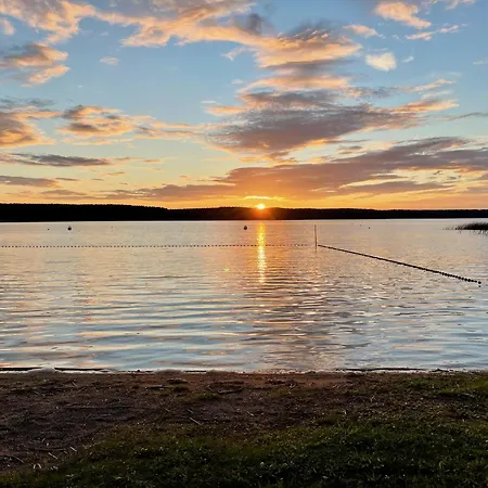 Haus Direkt Am See, 50m Zum Strand, Mit Garten & Kamin * Warin