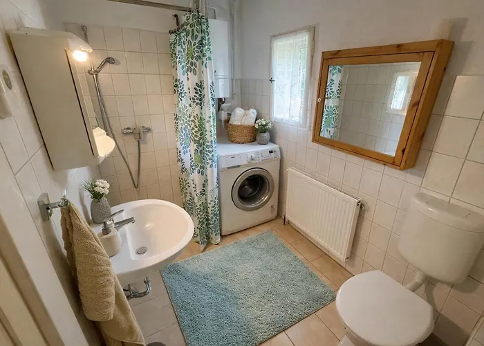 Haus Direkt Am See, 50m Zum Strand, Mit Garten & Kamin Casa de Férias *