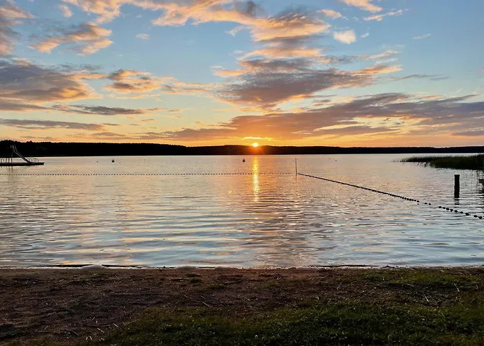 Haus Direkt Am See, 50m Zum Strand, Mit Garten & Kamin * Warin